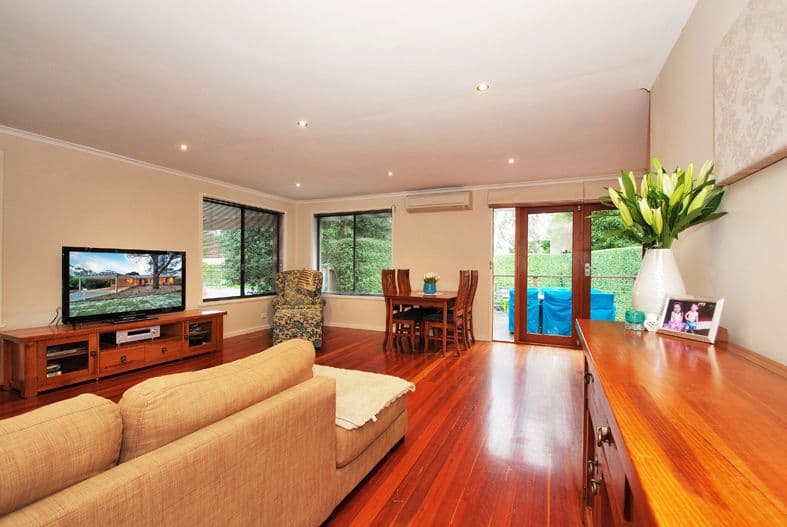 2 ROYMAR Court, WONGA PARK VIC 3115, Wonga Park - Thumbnail 2