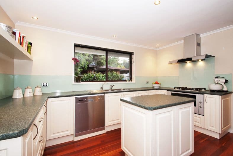 2 ROYMAR Court, WONGA PARK VIC 3115, Wonga Park - Thumbnail 3