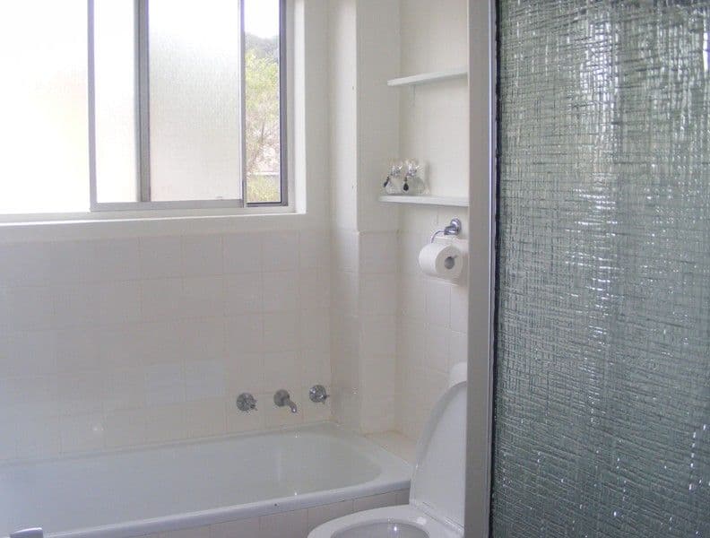 6 Mackie Street, CONISTON NSW 2500, Coniston - Thumbnail 4