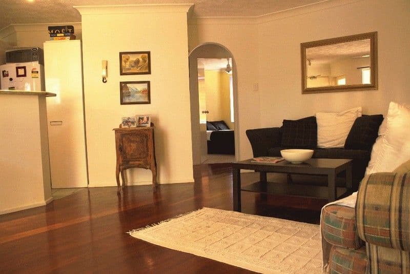 5 Bergin Street, MILTON QLD 4064, Milton - Thumbnail 2