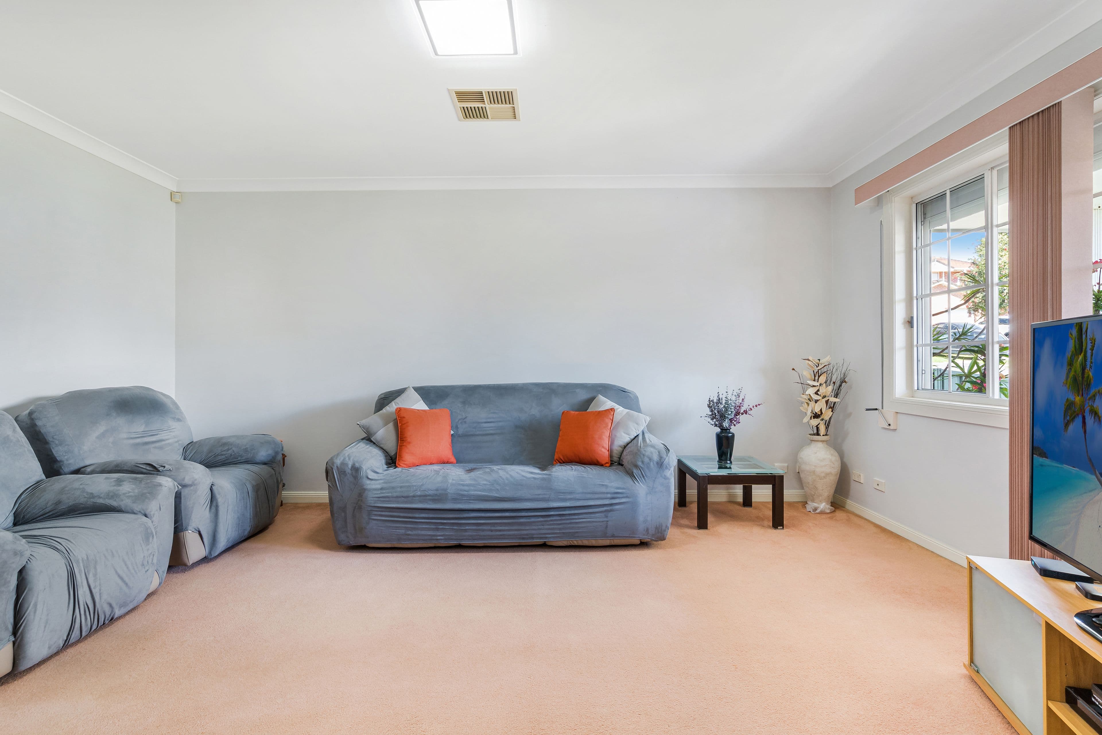 9 Hollydene Crescent, Edensor Park NSW 2176, Edensor Park - Thumbnail 3