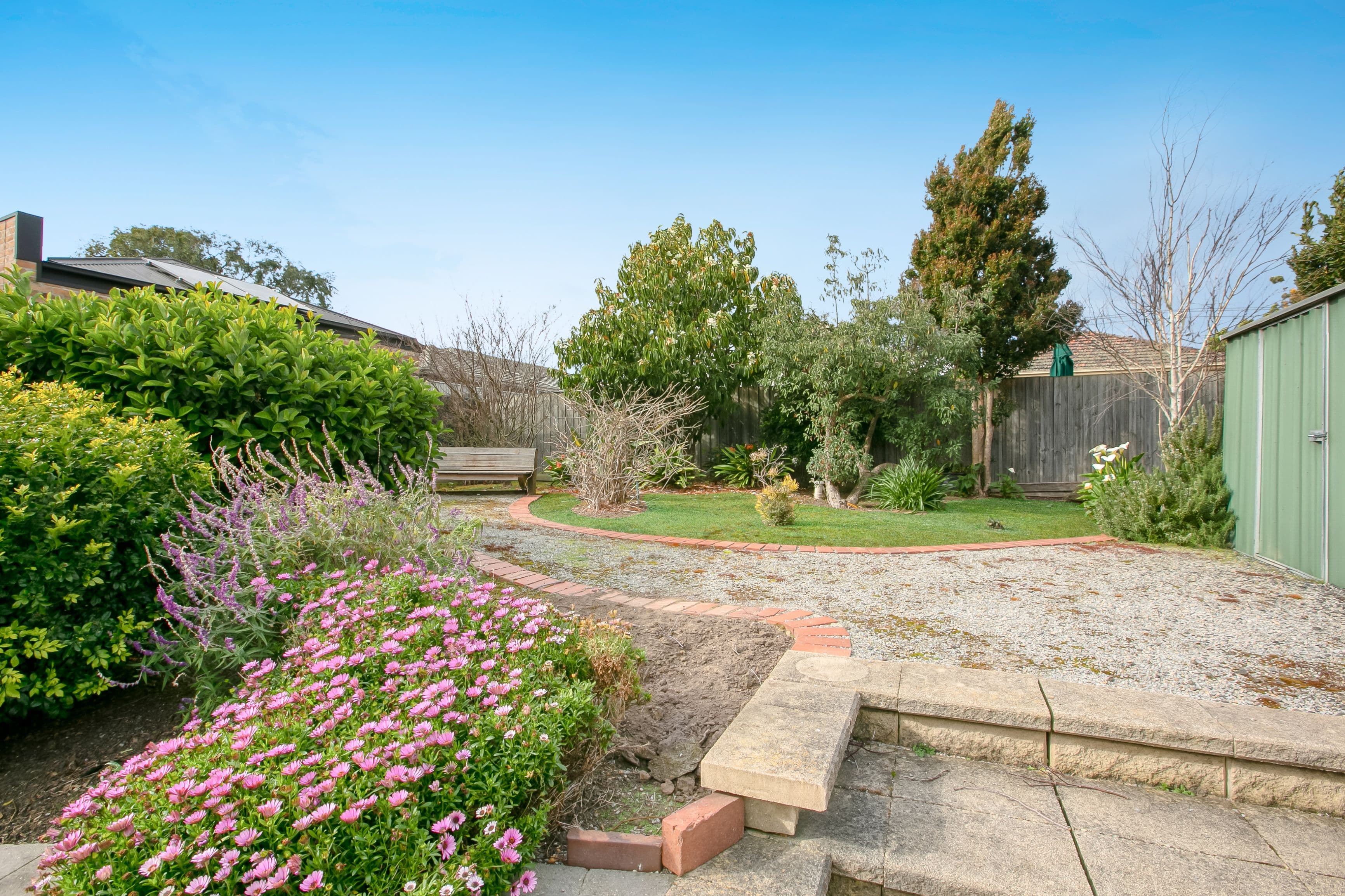 8 Army Avenue, Reservoir VIC 3073, Reservoir - Thumbnail 7