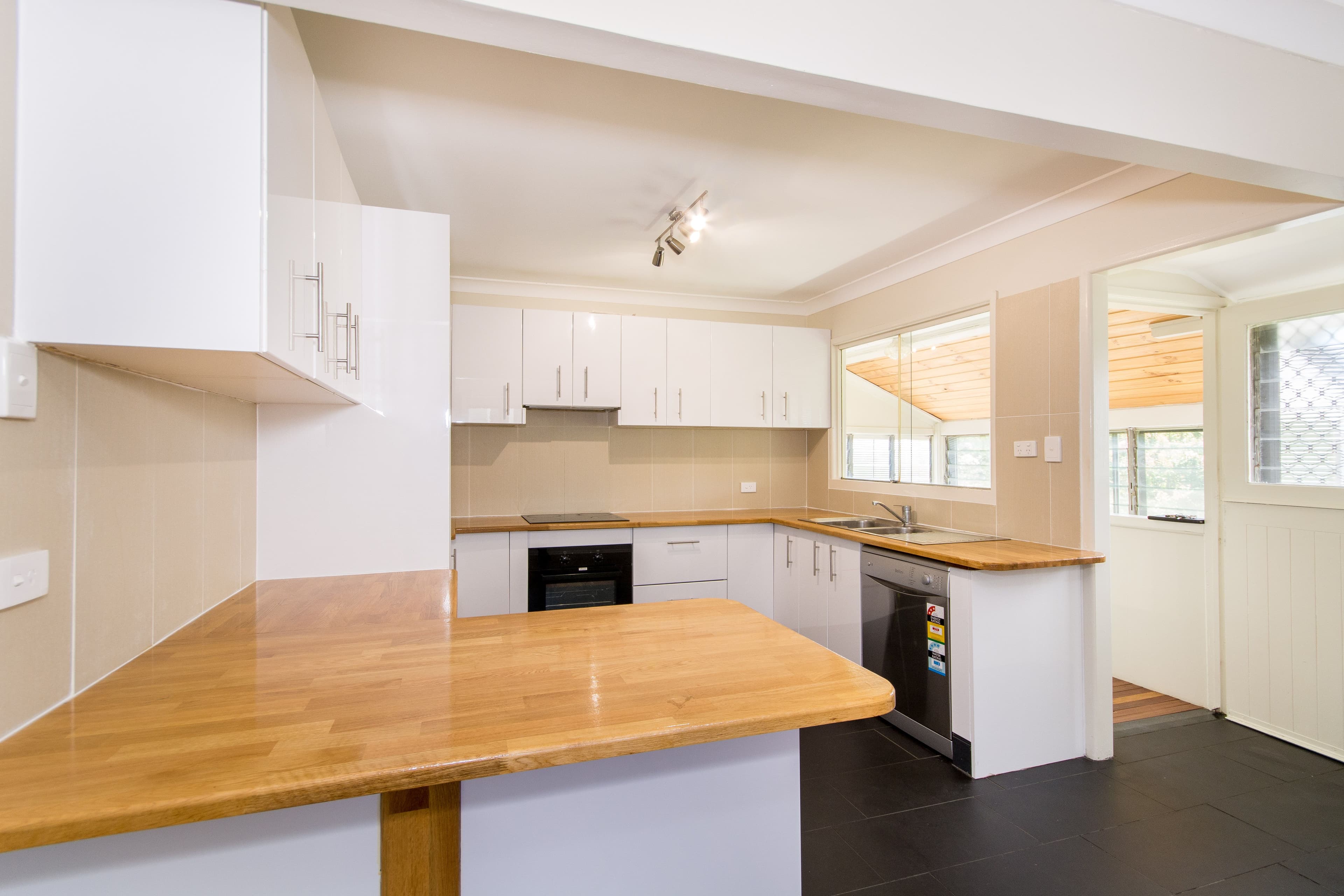 621 Webster Road, Chermside QLD 4032, Chermside - Thumbnail 4