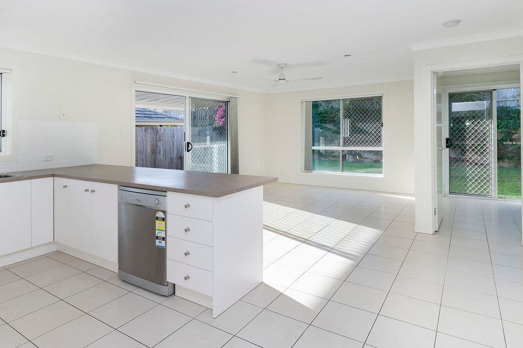 2 Goolwa Court, Pimpama QLD 4209, Pimpama - Thumbnail 4