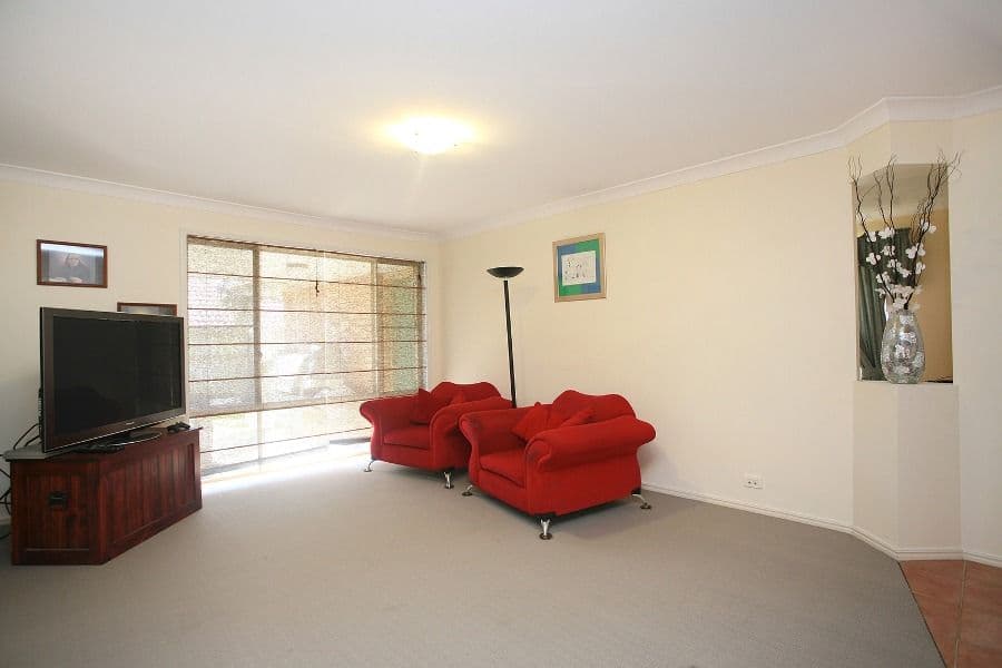 19 O'Quinn Street, UPPER KEDRON QLD 4055, Upper Kedron - Thumbnail 7