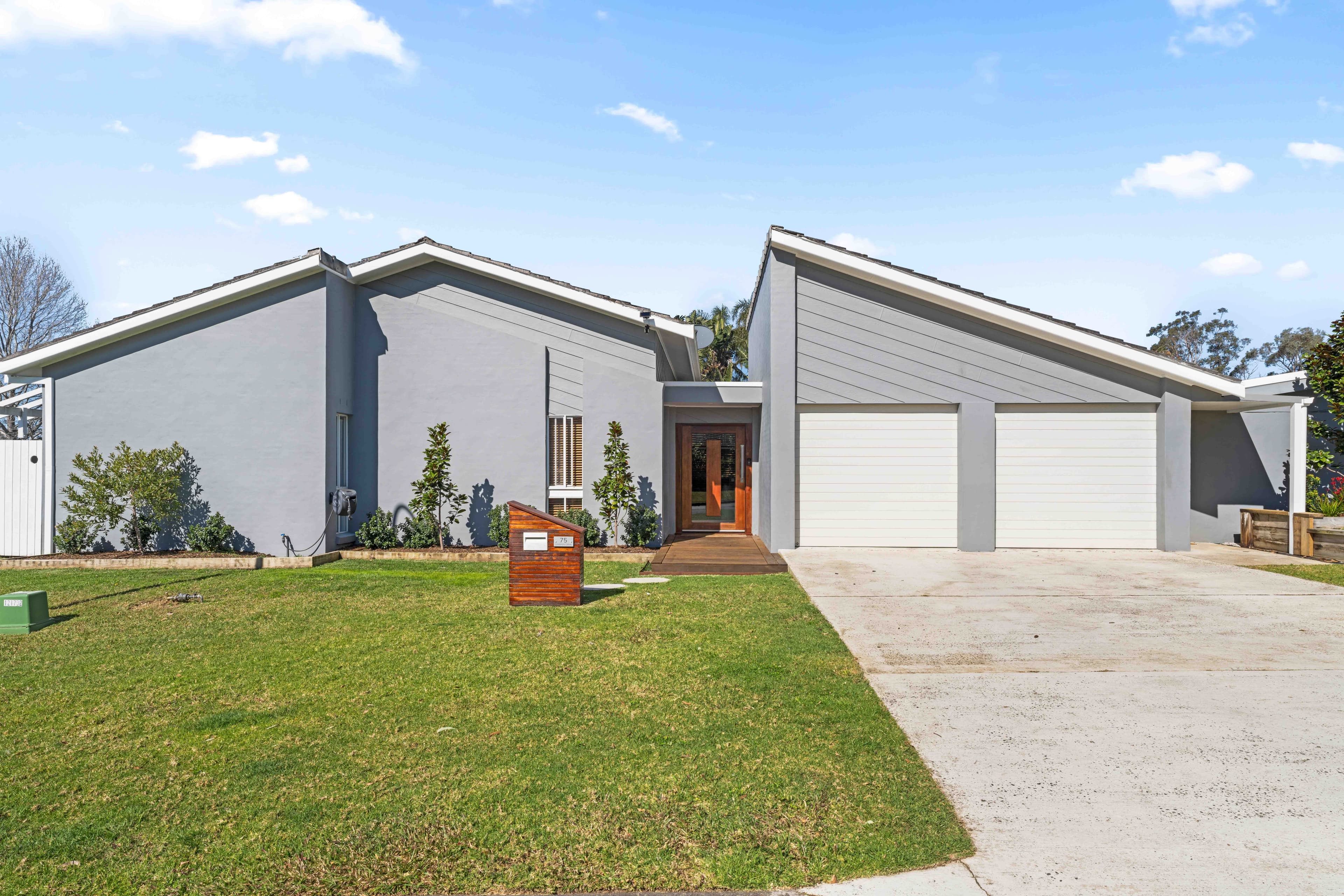 75 Lyndhurst Drive, Bomaderry NSW 2541, Bomaderry - Image 1