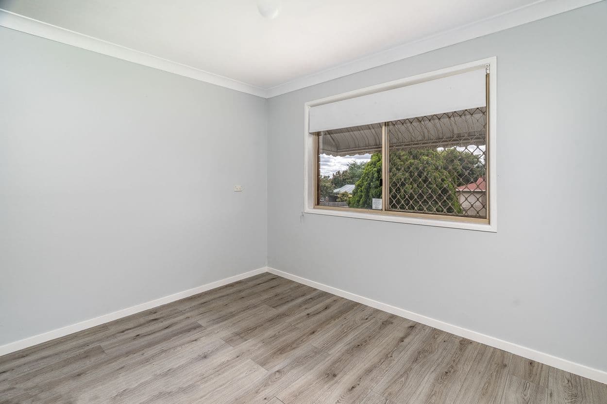 628 Greenwattle Street, Newtown QLD 4350, Newtown - Thumbnail 4