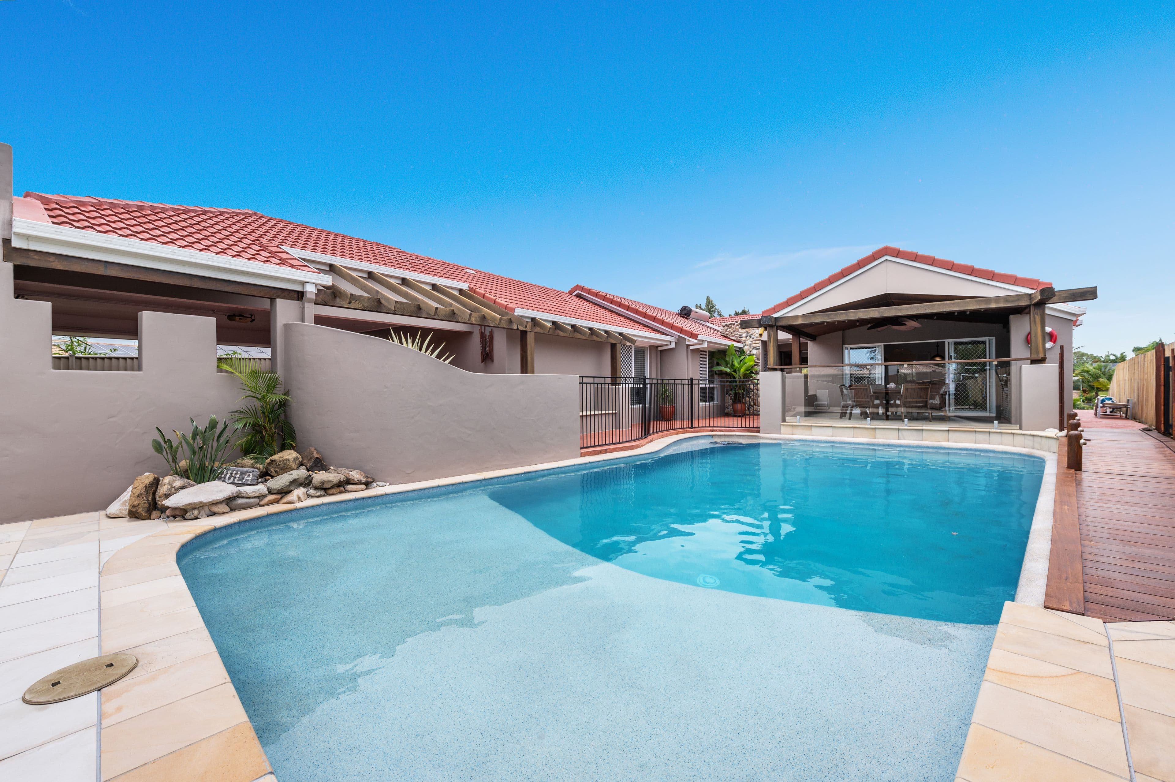 82 Auk Avenue, Burleigh Waters QLD 4220, Burleigh Waters - Thumbnail 4