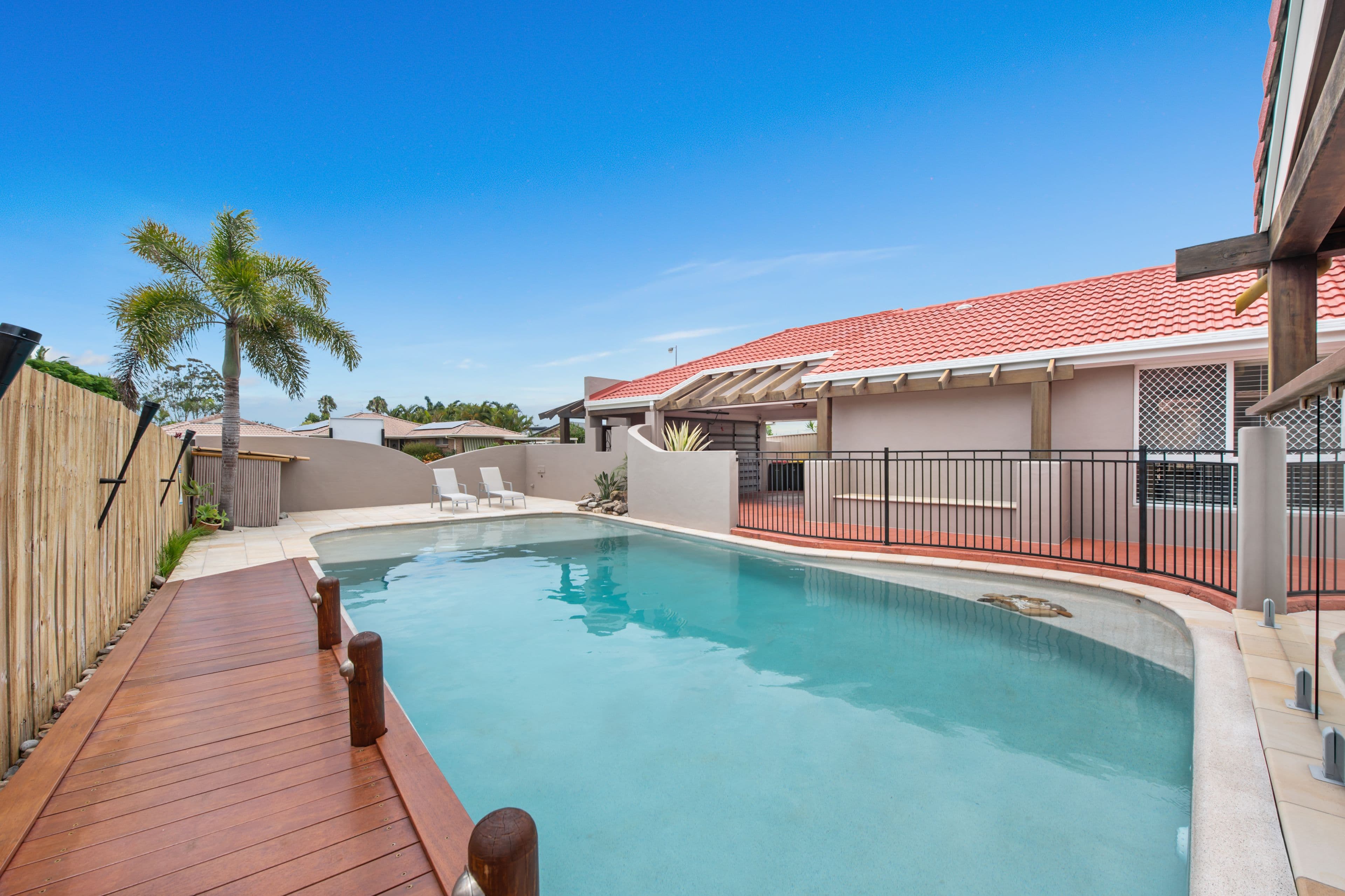 82 Auk Avenue, Burleigh Waters QLD 4220, Burleigh Waters - Thumbnail 5