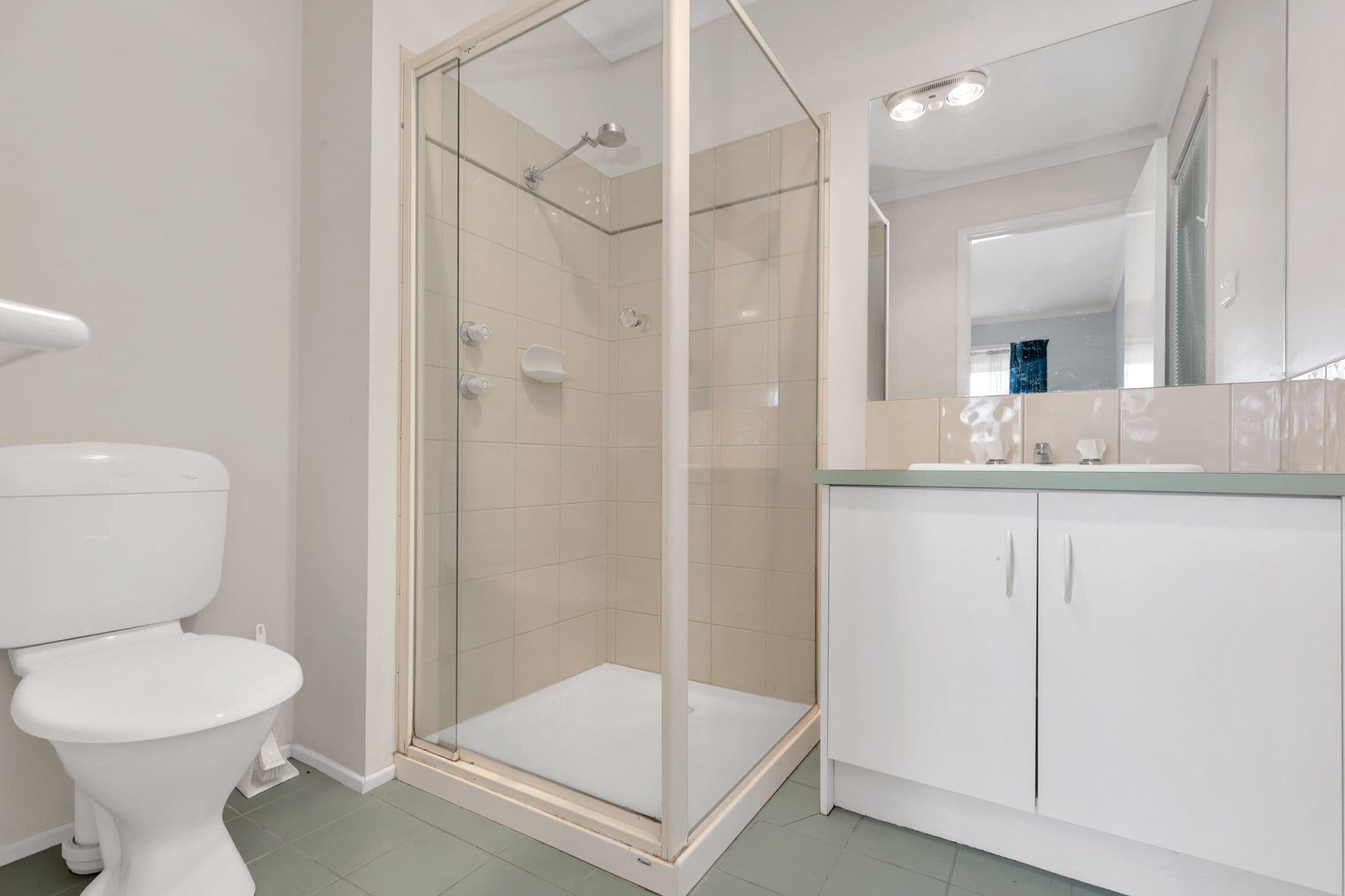 325 Hogans Road, Tarneit VIC 3029, Tarneit - Thumbnail 5