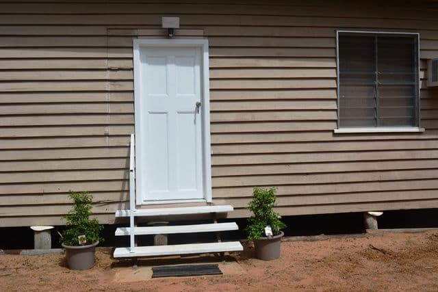 1 Ivy Street, Blackall QLD 4472, Blackall - Thumbnail 2