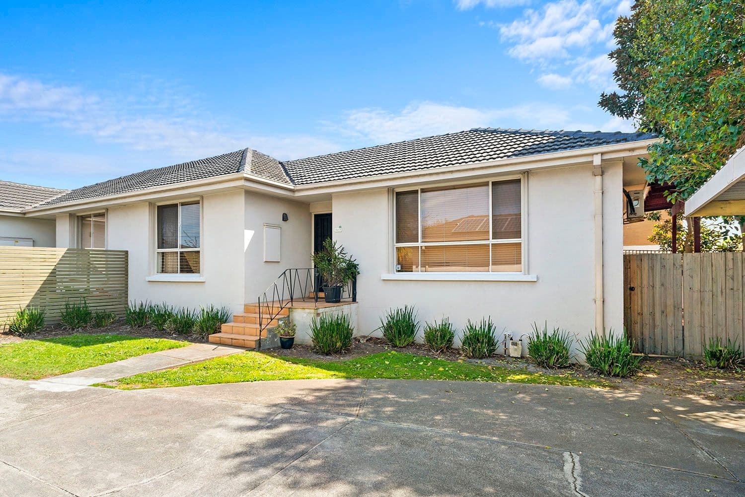 304B Warrigal Road, Cheltenham VIC 3192, Cheltenham - Image 1