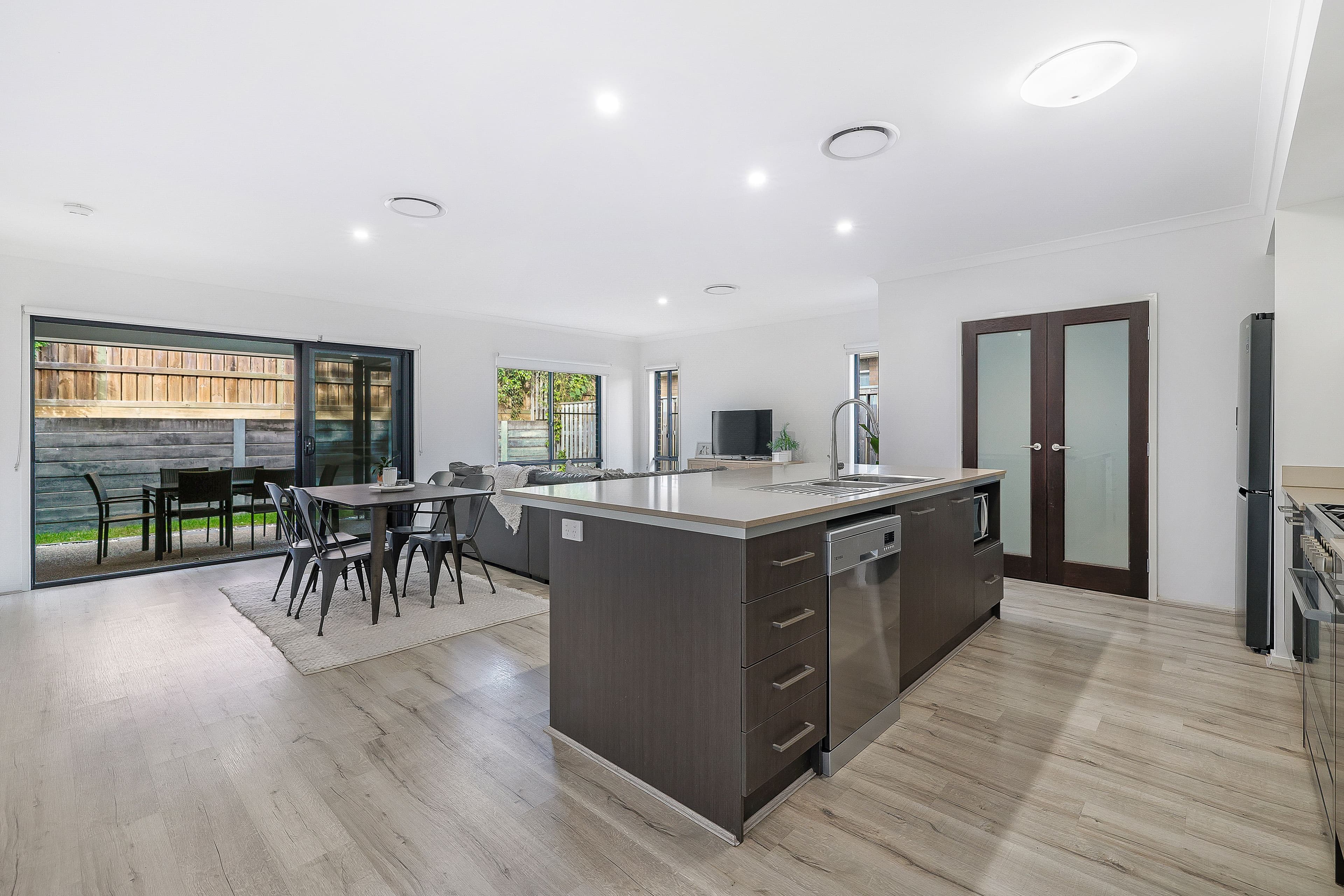 494 Gainsborough Drive, Pimpama QLD 4209, Pimpama - Thumbnail 6