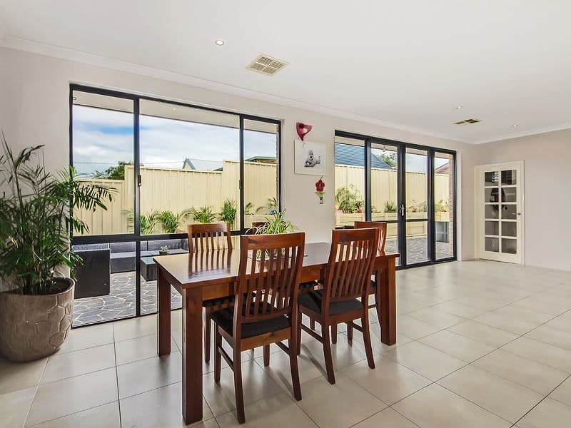 57 Safety Bay Road, SHOALWATER WA 6169, Shoalwater - Thumbnail 3