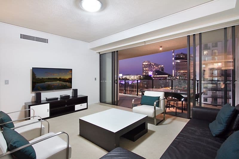 601 'Sierra Grand' 22 Surf Parade, Broadbeach QLD 4218, Broadbeach - Thumbnail 2