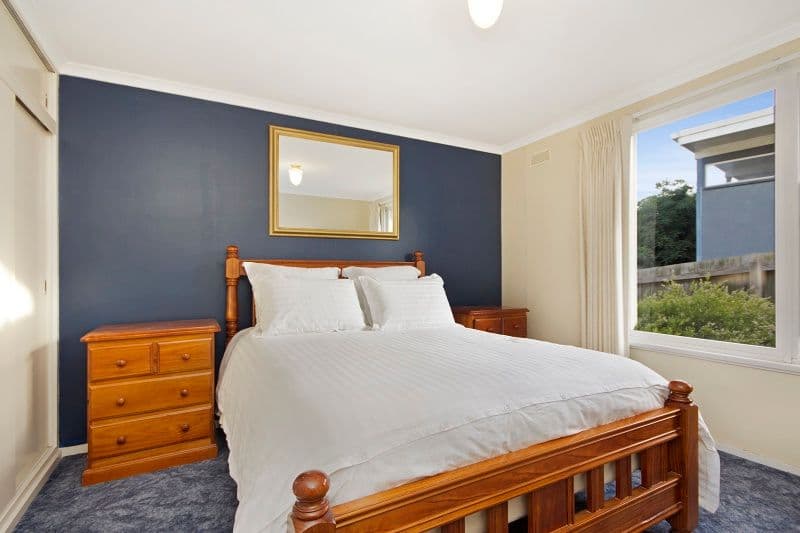 12 Lambhill Crescent, Highton VIC 3216, Highton - Thumbnail 5