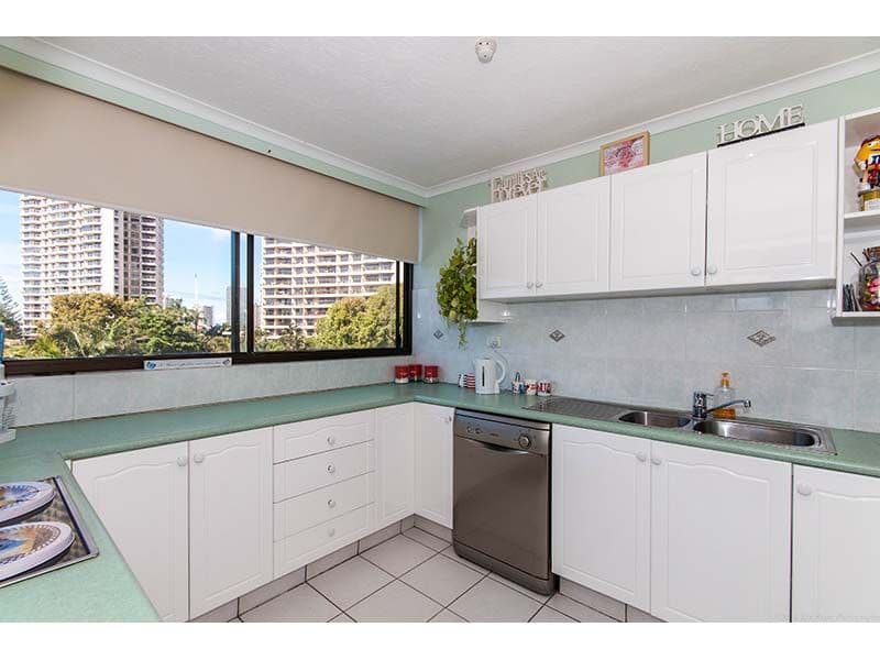 17 The Nelson 5 Admiralty Drive, SURFERS PARADISE QLD 4217, Surfers Paradise - Thumbnail 4