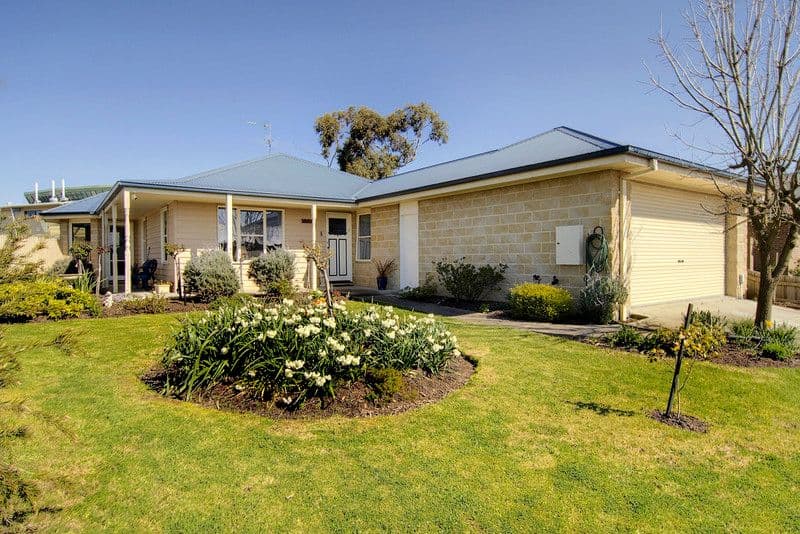 4 Ronald Court, SOMERVILLE VIC 3912, Somerville - Thumbnail 3