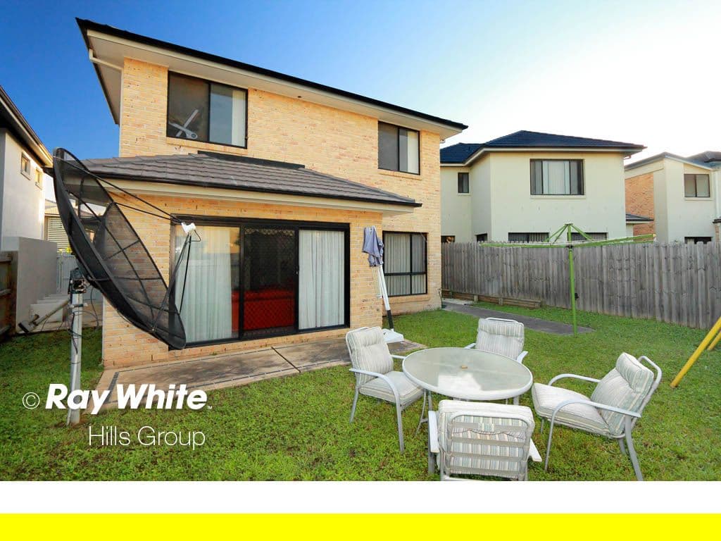 4 Malton Street, STANHOPE GARDENS NSW 2768, Stanhope Gardens - Thumbnail 3