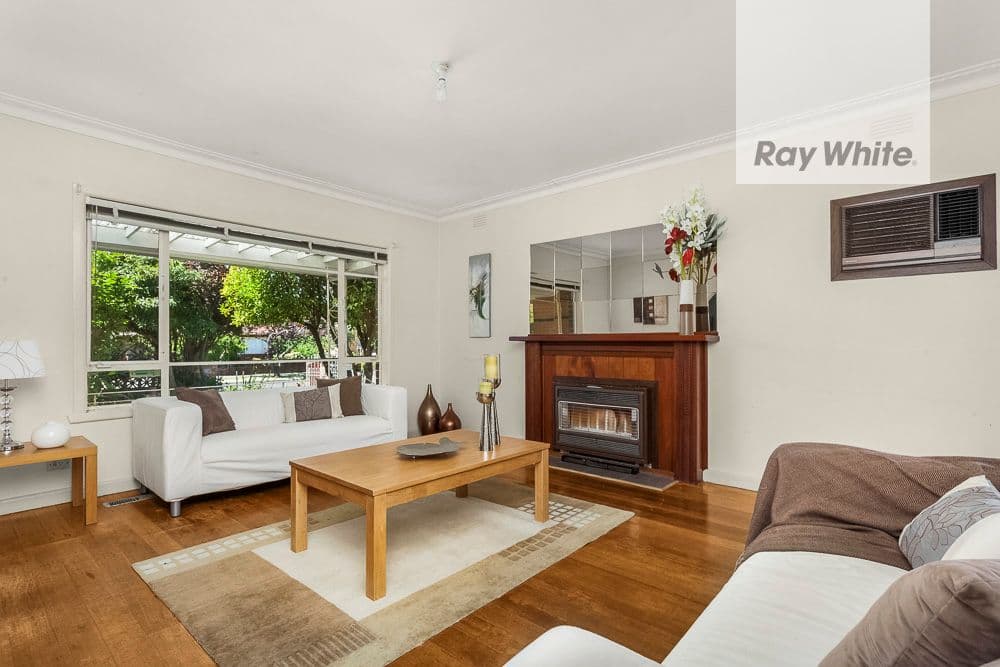 21 Golf Links Road, Glenroy VIC 3046, Glenroy - Thumbnail 3
