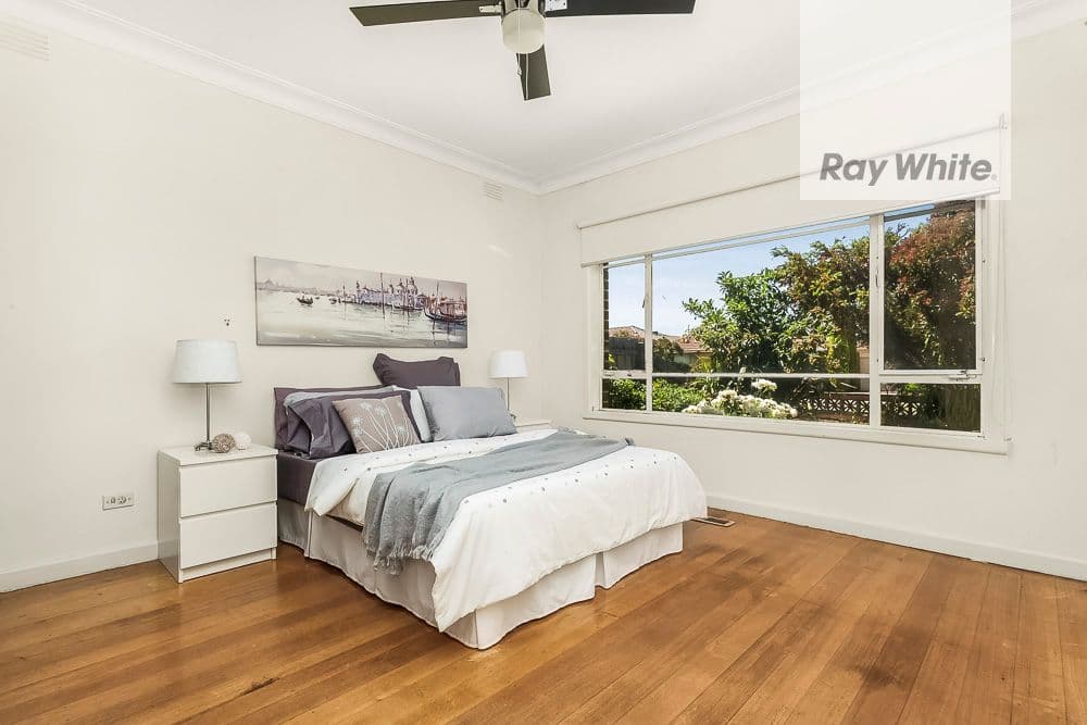 21 Golf Links Road, Glenroy VIC 3046, Glenroy - Thumbnail 4