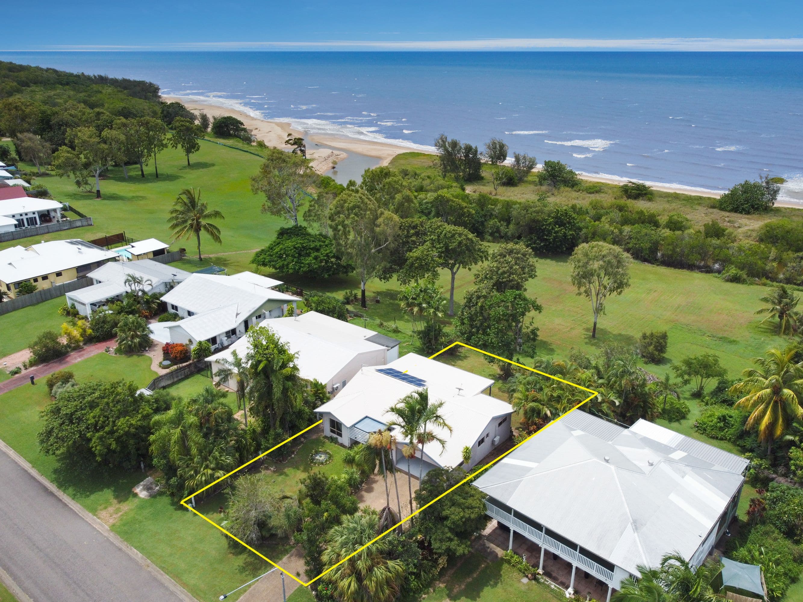 8 Norman Clark Crescent, Horsley, Horsley - Image 1