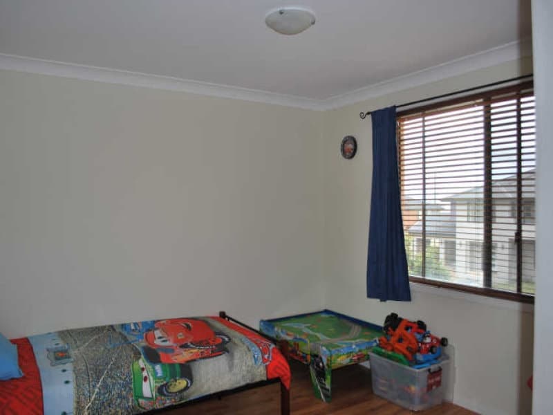 8 Norman Clark Crescent, Horsley, Horsley - Thumbnail 2