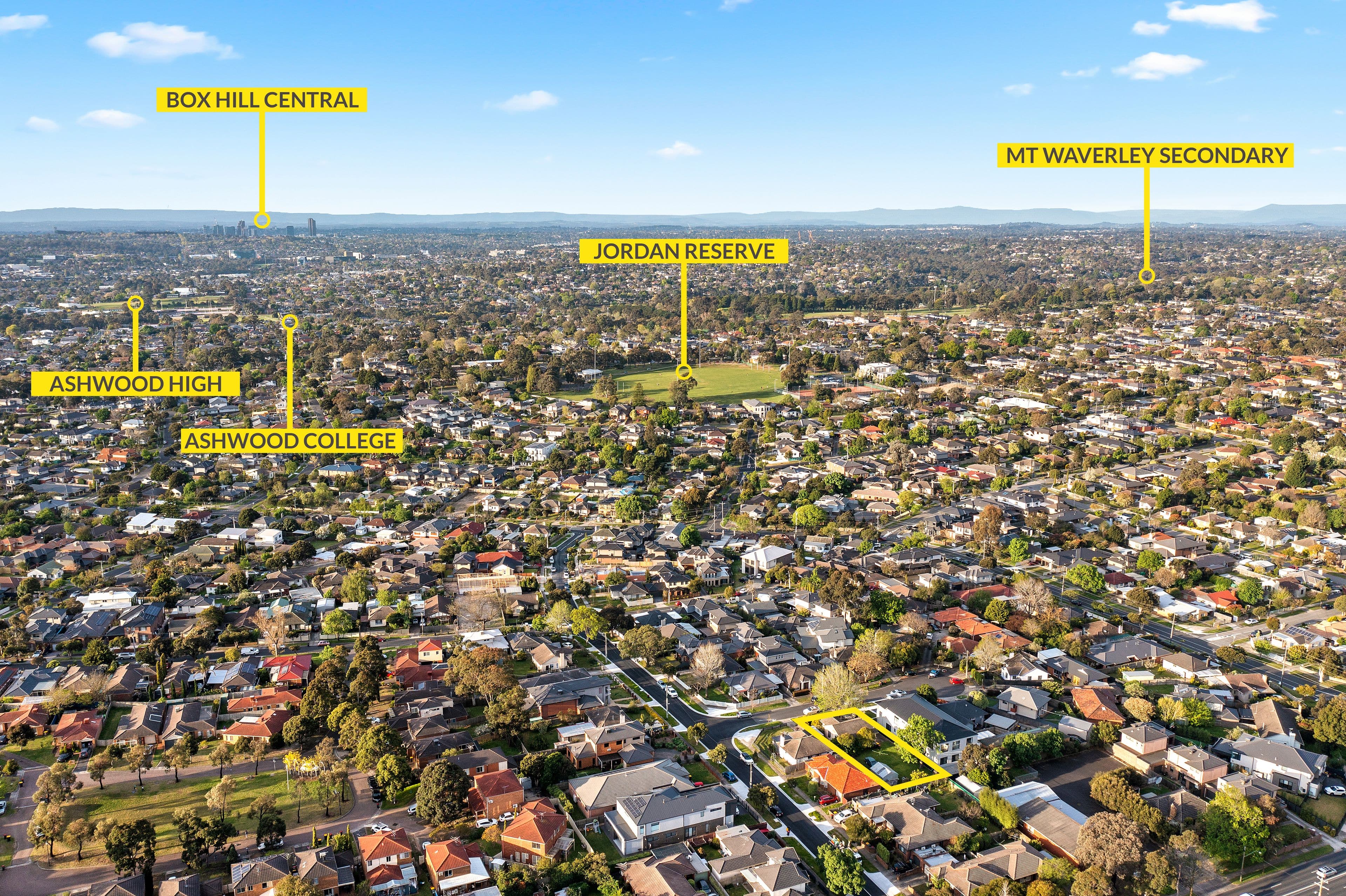 8 Inga Court, Chadstone VIC 3148, Chadstone - Thumbnail 3