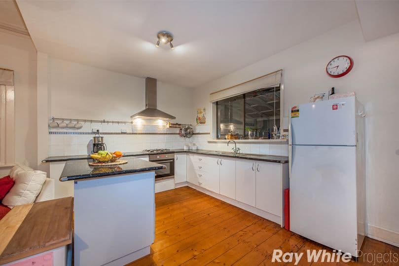 70 Blake Street, Reservoir VIC 3073, Reservoir - Thumbnail 3