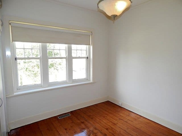 70 Blake Street, Reservoir VIC 3073, Reservoir - Thumbnail 5