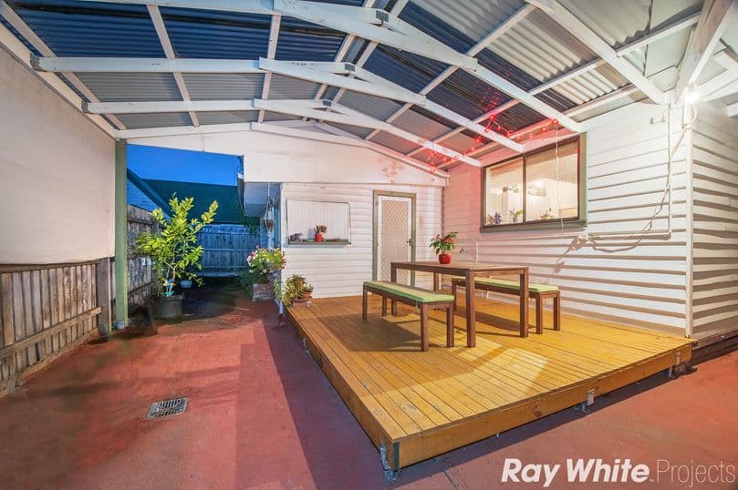 70 Blake Street, Reservoir VIC 3073, Reservoir - Thumbnail 7