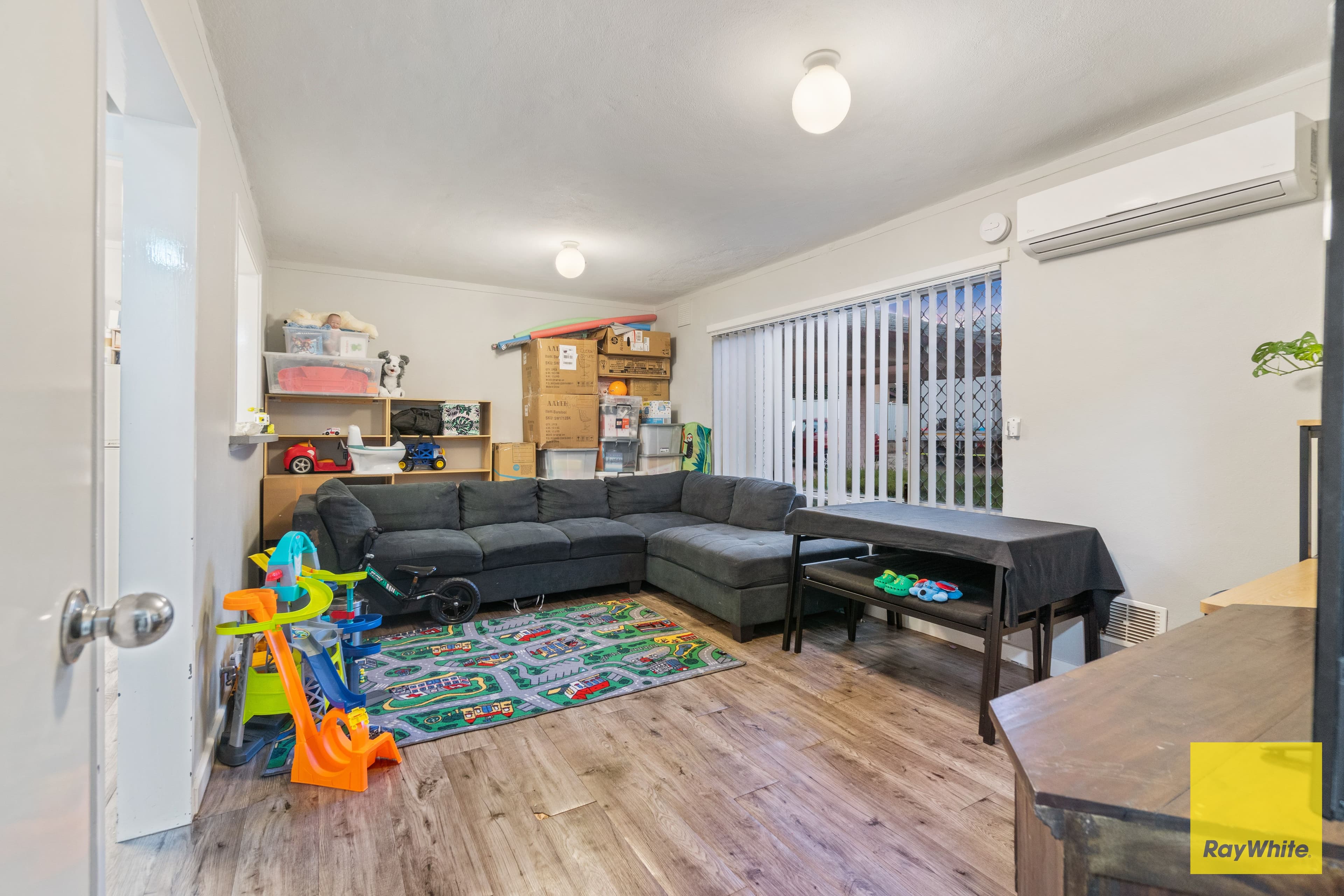 57D Amberton Avenue, Girrawheen WA 6064, Girrawheen - Thumbnail 5