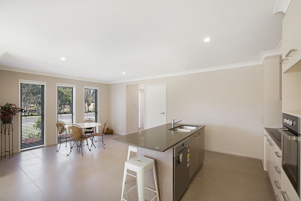 231a Mackenzie Street, Centenary Heights QLD 4350, Centenary Heights - Thumbnail 6