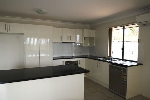 2 St George Street, Warwick QLD 4370, Warwick - Thumbnail 3
