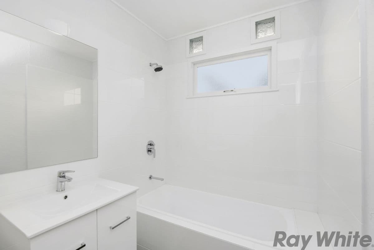 39 Windsor Place, Deception Bay QLD 4508, Deception Bay - Thumbnail 5