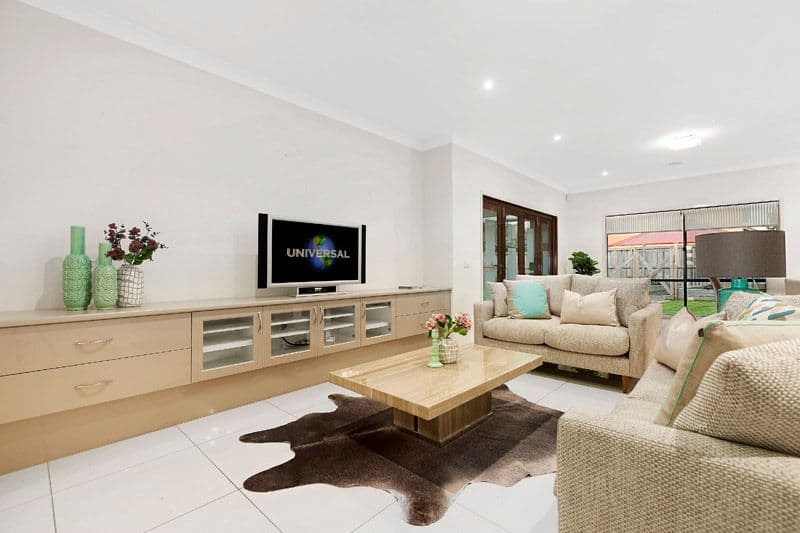 4 Deepwater Drive, WATERWAYS VIC 3195, Waterways - Thumbnail 2