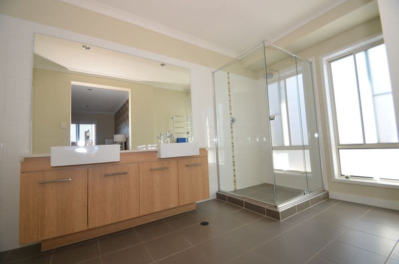 108 Coomera Springs Boulevard, UPPER COOMERA QLD 4209, Upper Coomera - Thumbnail 8