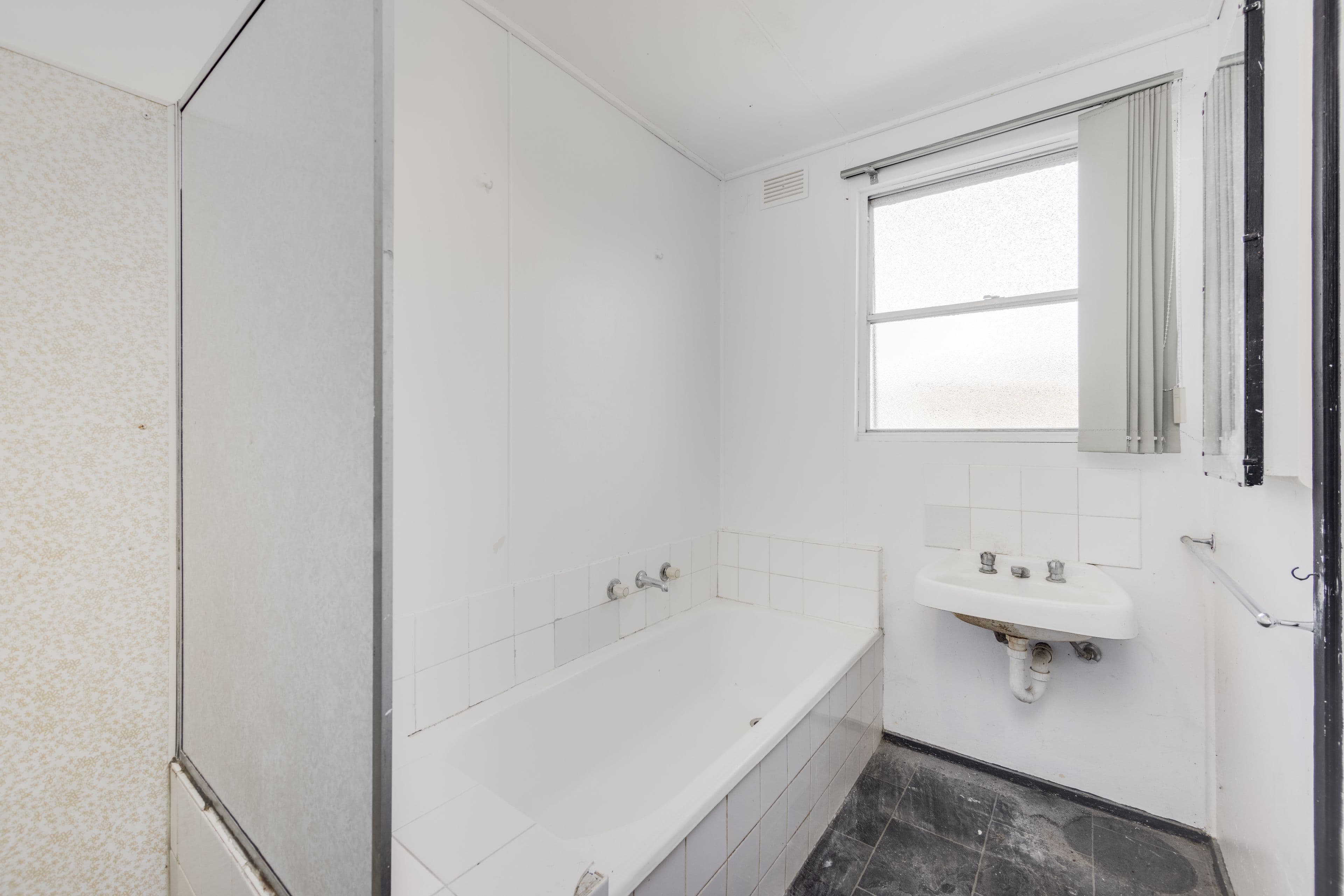 15 Belcher Street, Nhill VIC 3418, Nhill - Thumbnail 4