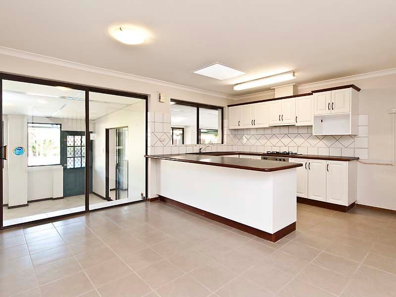 3 Arthur Road, SAFETY BAY WA 6169, Safety Bay - Thumbnail 5