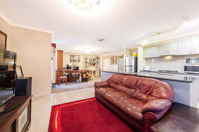 2 Tiarne Crescent, Hampton Park VIC 3976, Hampton Park - Thumbnail 5