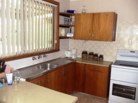 15 Bennett Street, PORT VINCENT SA 5581, Port Vincent - Thumbnail 2