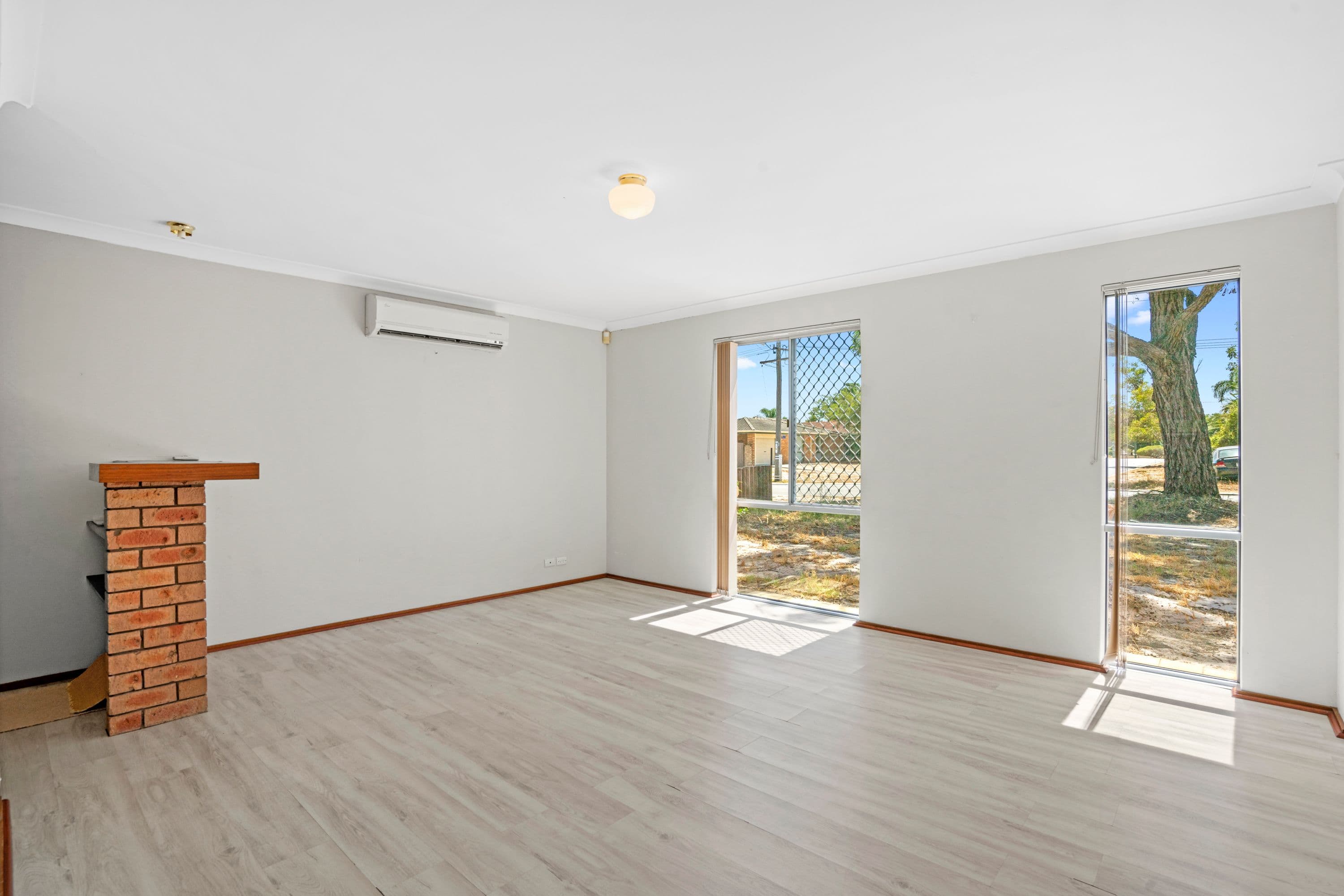 23 Greenough Way, Gosnells WA 6110, Gosnells - Thumbnail 4