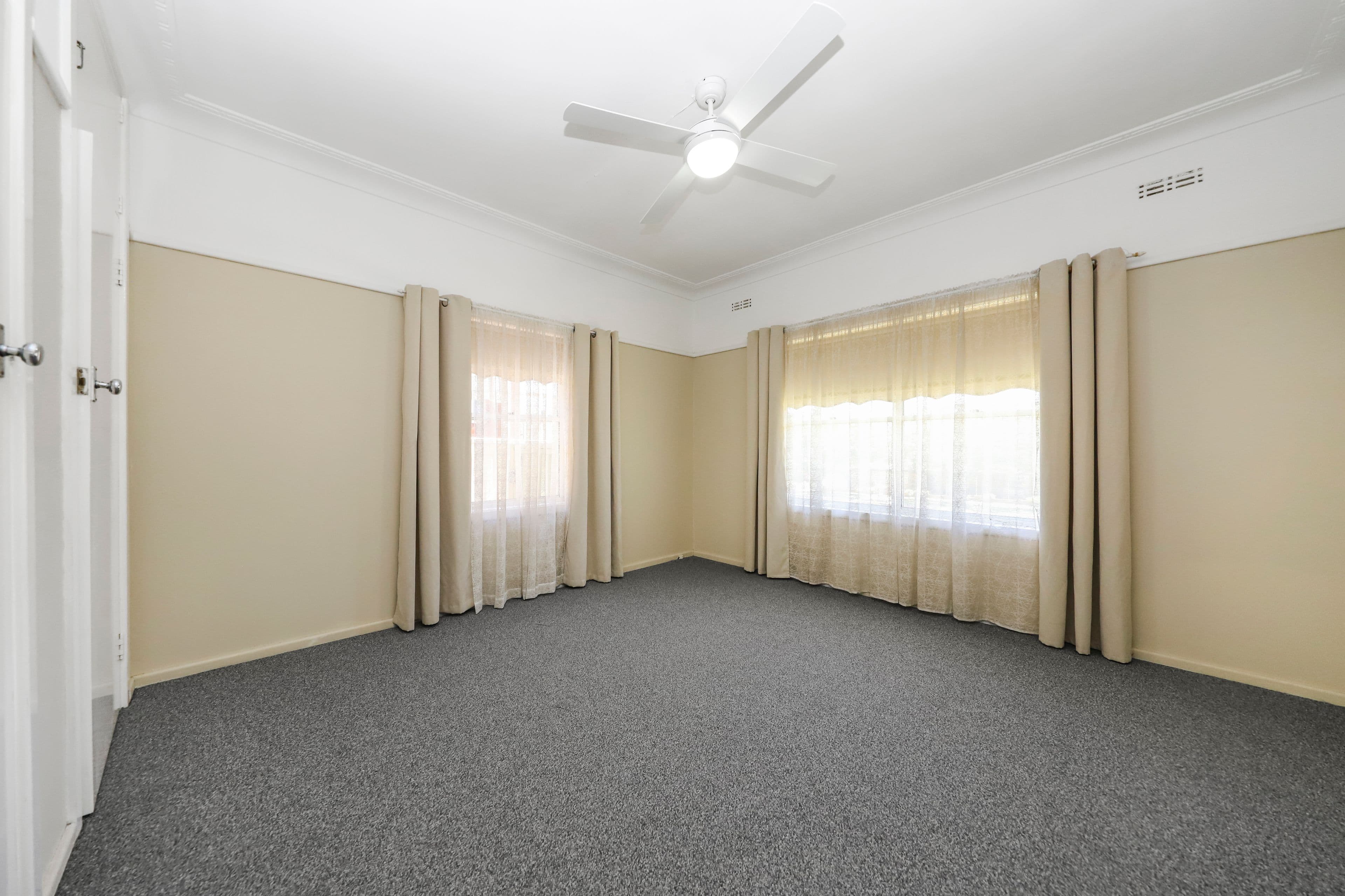 61 Lynch Street, Adelong NSW 2729, Adelong - Thumbnail 7
