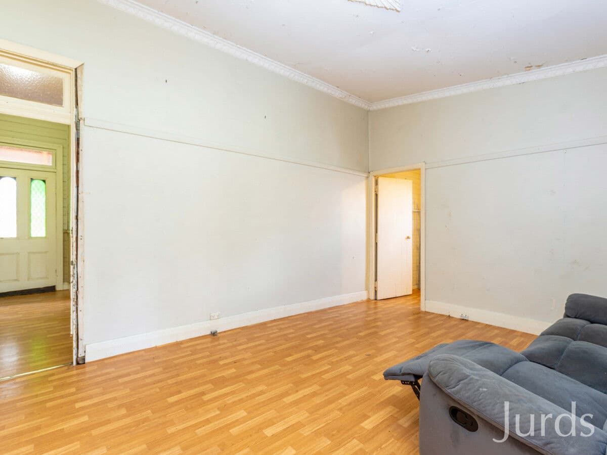35 Love Street, Cessnock, Cessnock - Thumbnail 8