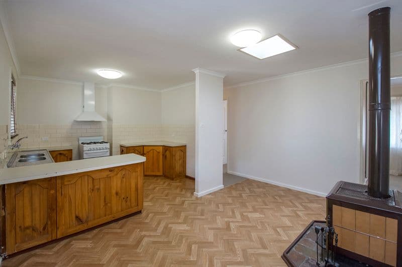 3 Gurumbi Crescent, Munno Para SA 5115, Munno Para - Thumbnail 3
