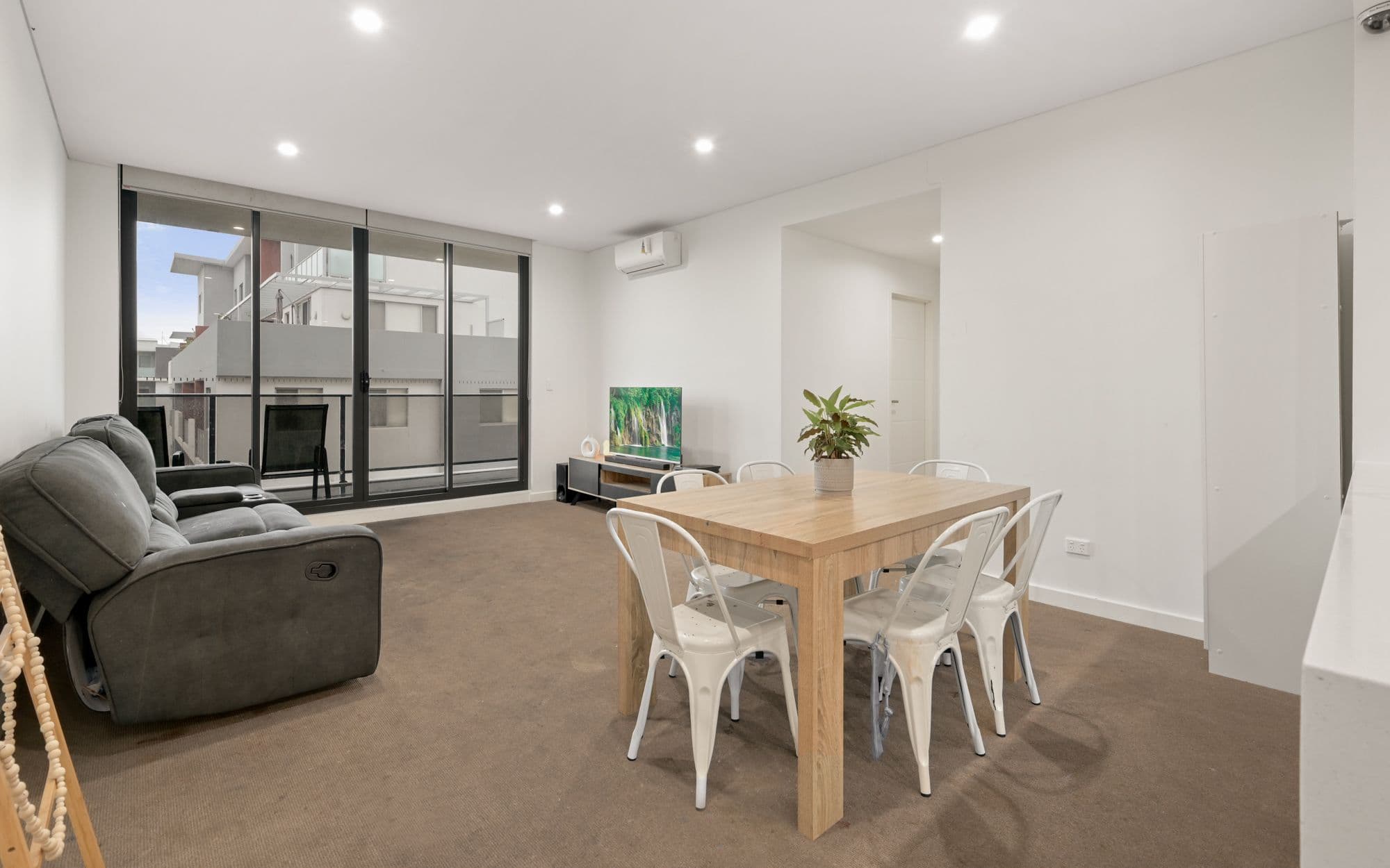 30 Warby Street, Campbelltown NSW 2560, Campbelltown - Thumbnail 4