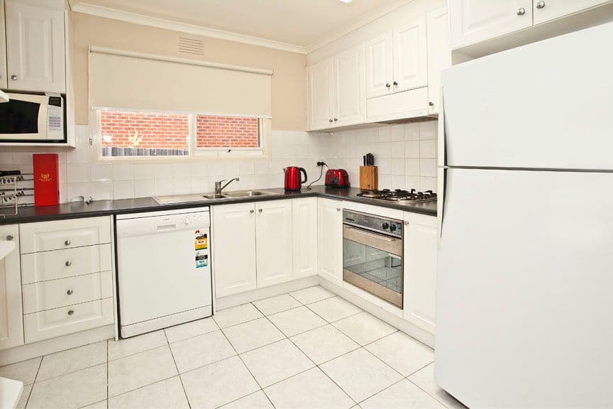 11 Regent Street, MOUNT WAVERLEY VIC 3149, Mount Waverley - Thumbnail 3