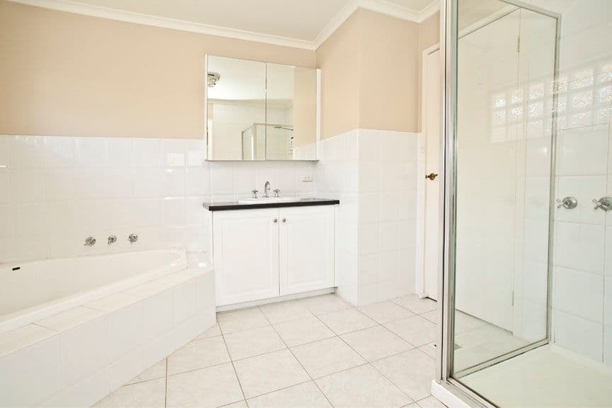 11 Regent Street, MOUNT WAVERLEY VIC 3149, Mount Waverley - Thumbnail 7