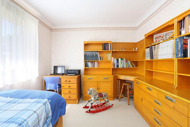 24 Gurney Crescent, Fairfield West - Thumbnail 2
