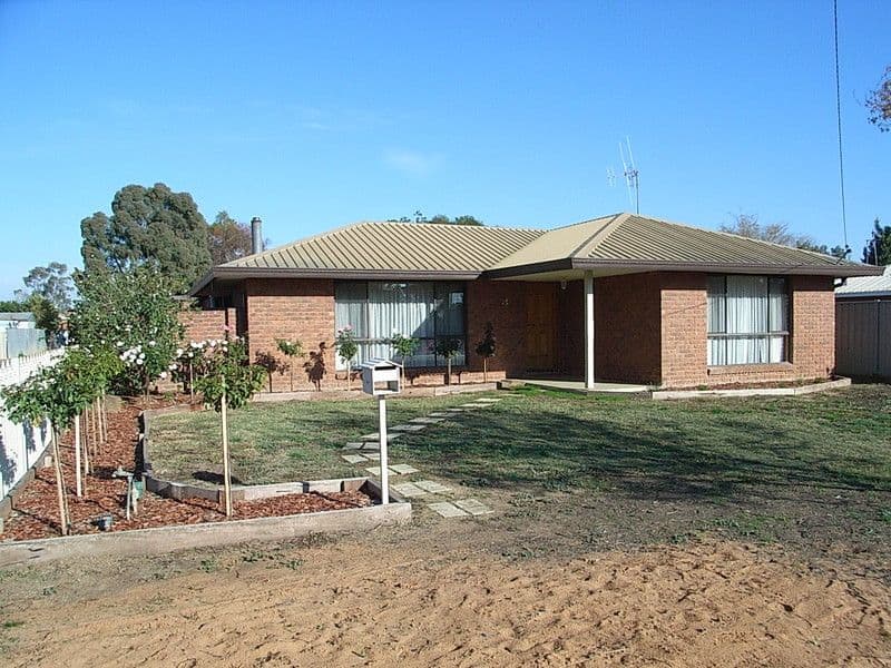 4 Martin Street, MOAMA NSW 2731, Moama - Image 1